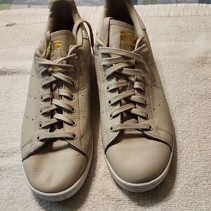 Adidas Men's Light Tan Sneakers